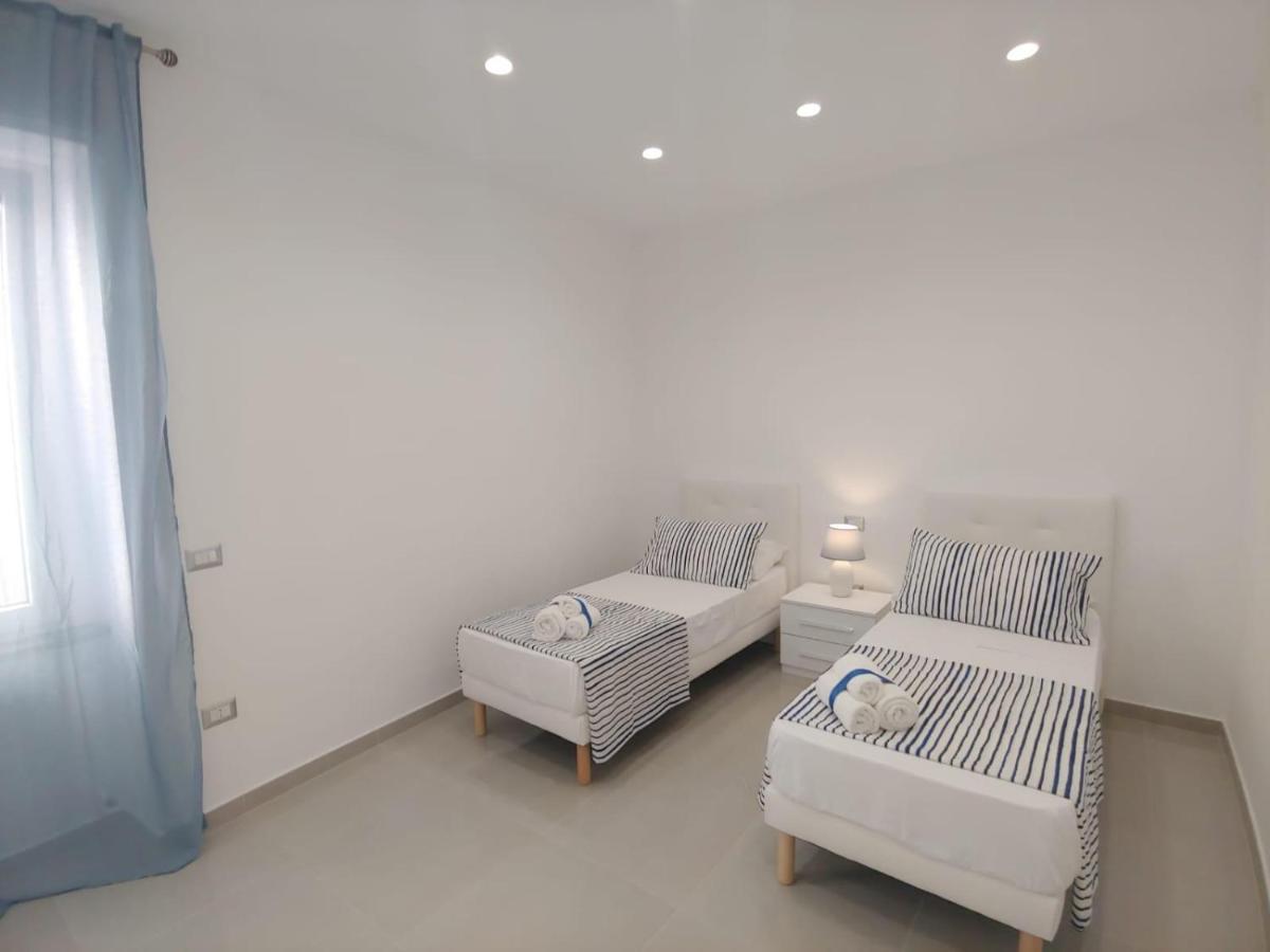 Stone House Annalisa Apartment ตอร์เร อันนุนซิอาตา ภายนอก รูปภาพ