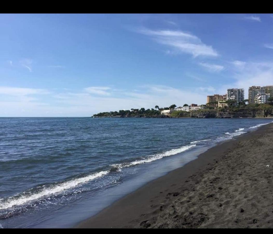 Stone House Annalisa Apartment ตอร์เร อันนุนซิอาตา ภายนอก รูปภาพ